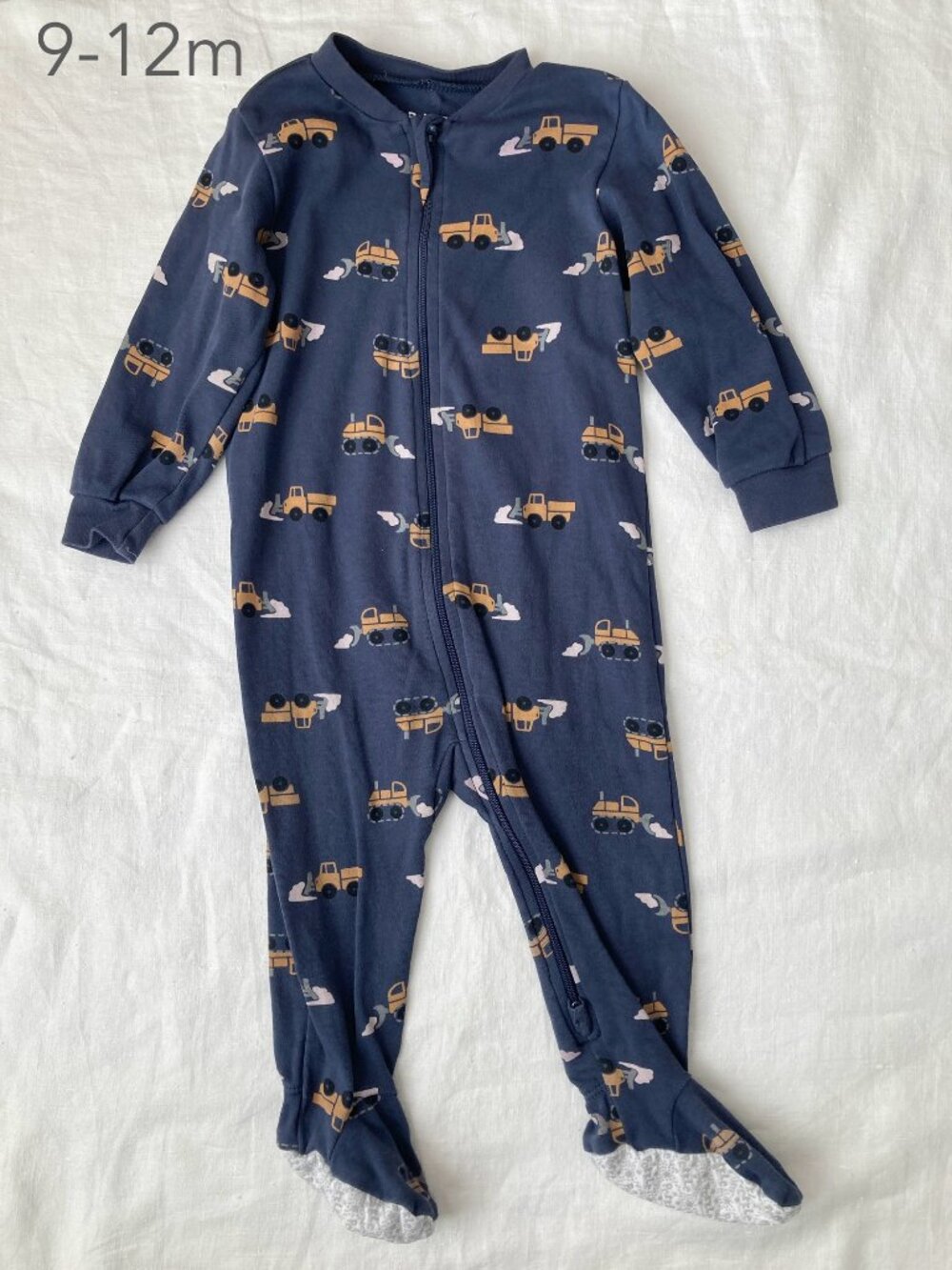 🪴5/$30 Pekkle 9-12 Months Baby Blue Construction Vehicles Zip Sleeper Footie